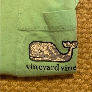 Mint Vineyard Vines t-shirt